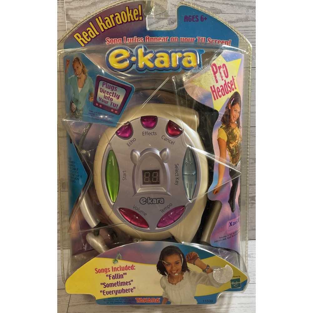 VTG E-Kara Karaoke Pro Headset Plug & Play Karaoke Sealed‎ Hasbro Takara Britney